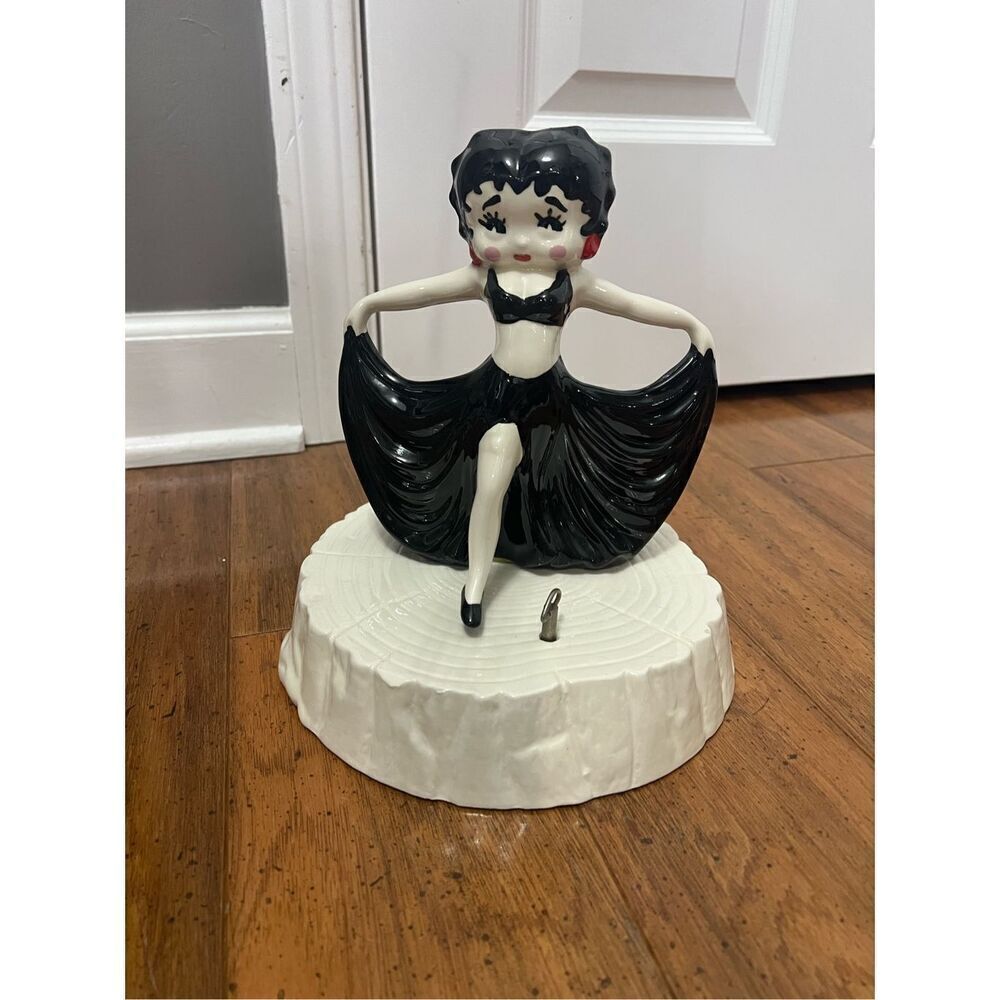 Rare vintage betty boop music box figurine